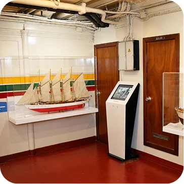 Maritime kiosk